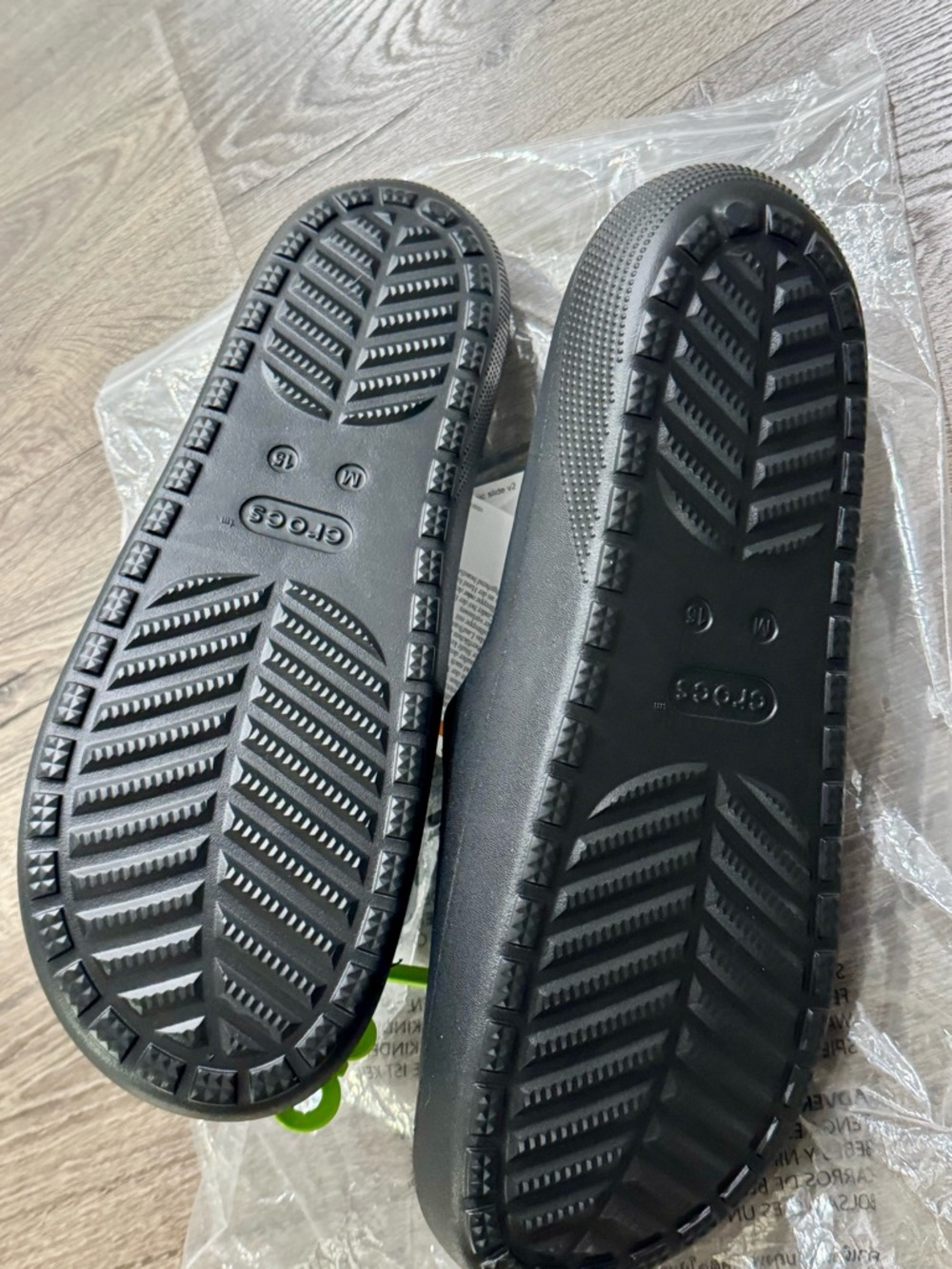New Men’s Size 15 Saturday Slider CROCS Black Sandals with Perforated Upper - Picture 9 of 13
